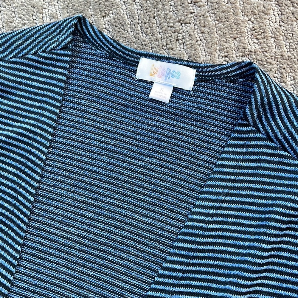Lularoe Sarah cardigan - Picture 2 of 4